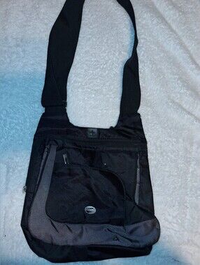 American Touriser Black Crossbody Shoulder Bag - Compact Everyday Carry